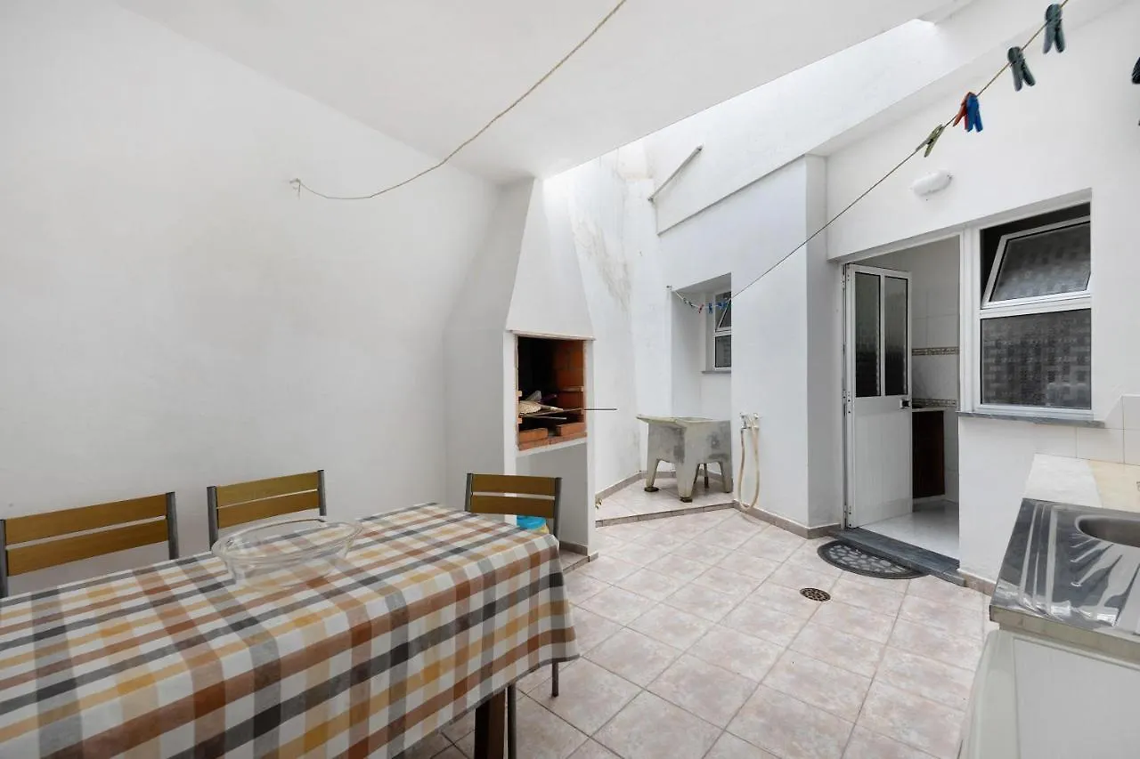 Apartment T2 Malveiro Odeceixe 0*,